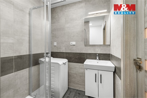 Prodej bytu 2+1, 40 m² - 8