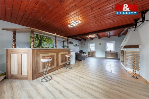 Prodej rodinného domu, 265 m² 18