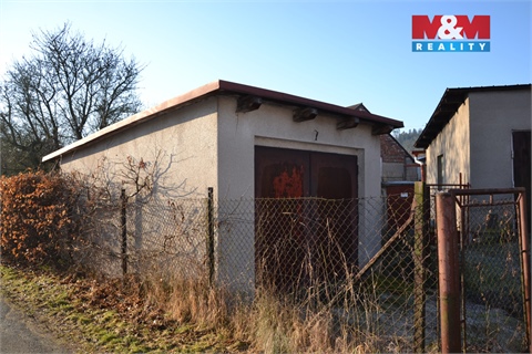 Prodej stavebního pozemku, 976 m² 2