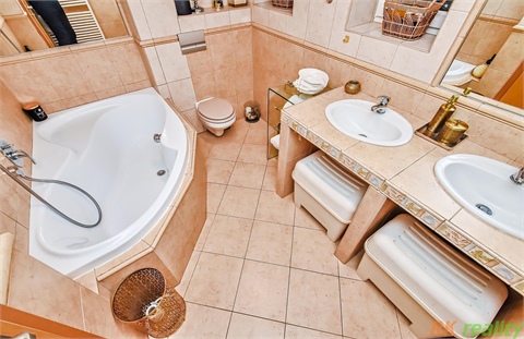 Prodej rodinného domu, 110 m² 10