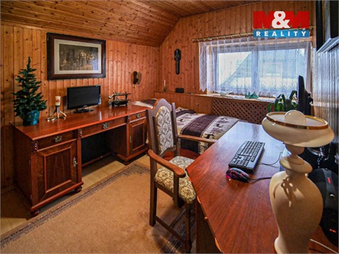 Prodej rodinného domu, 620 m² - 18