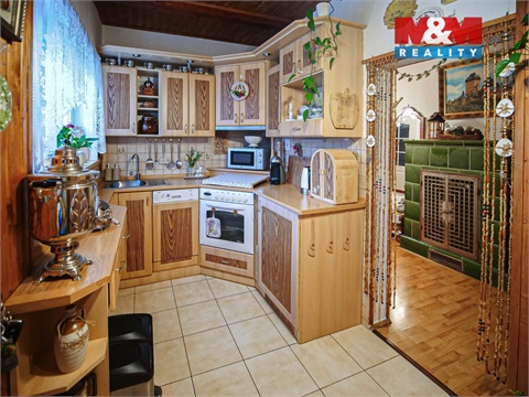 Prodej rodinného domu, 620 m² 8