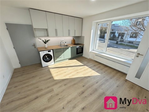 Pronájem bytu 2kk, 34 m² 0