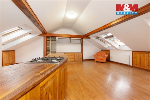 Prodej bytu 2kk, 70 m² - 0