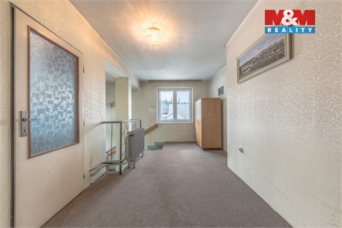 Prodej rodinného domu, 330 m² 8