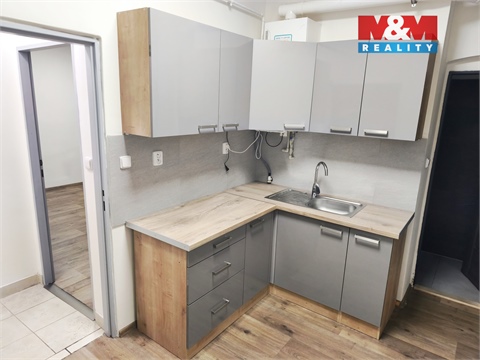 Pronájem kanceláře, 80 m² - 0