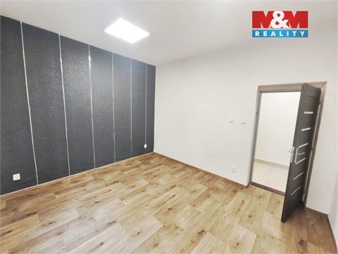 Pronájem kanceláře, 80 m² 4