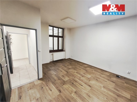 Pronájem kanceláře, 80 m² 2