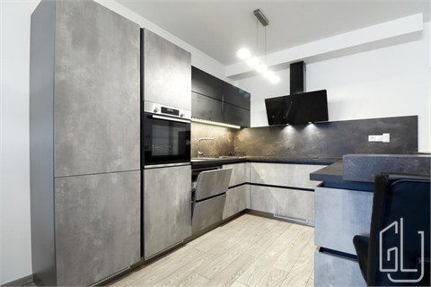 Prodej bytu 3kk, 82 m² - 2