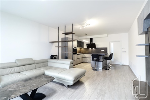 Prodej bytu 3kk, 82 m² 0