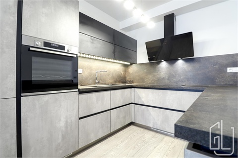 Prodej bytu 3kk, 82 m² - 0