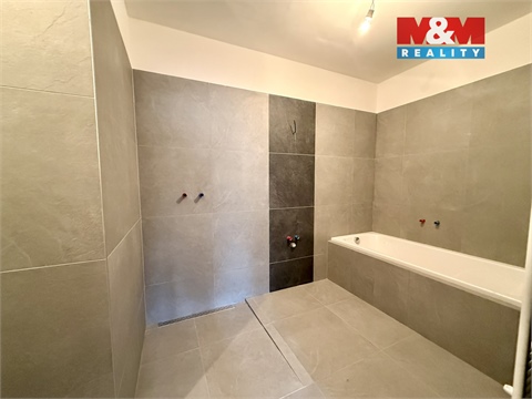 Prodej rodinného domu, 120 m² 14