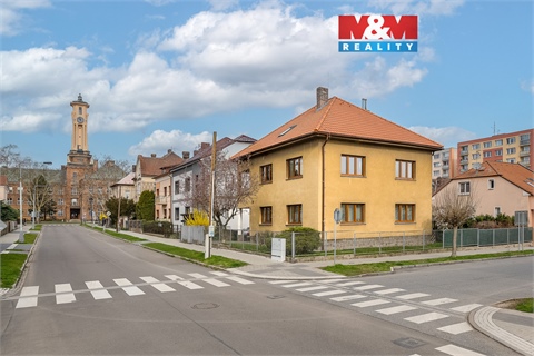 Prodej rodinného domu, 200 m² 0