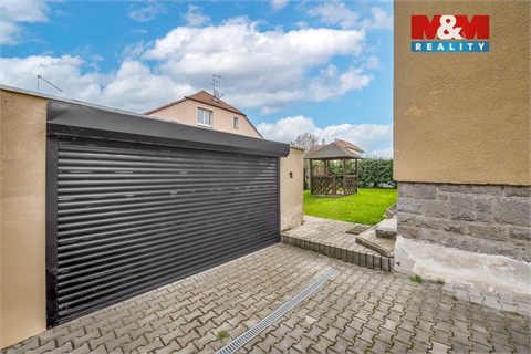 Prodej rodinného domu, 200 m² - 20