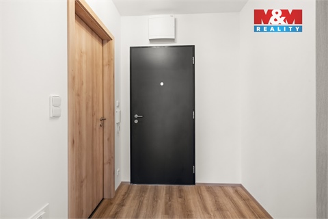 Pronájem bytu 1kk, 37 m² 14