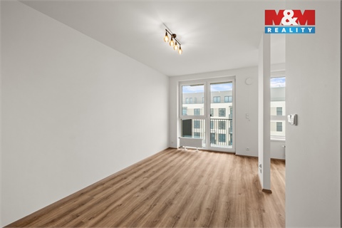 Pronájem bytu 1kk, 37 m² 8