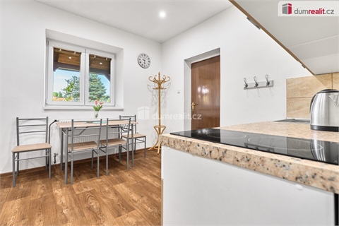 Prodej rodinného domu, 286 m² - 16