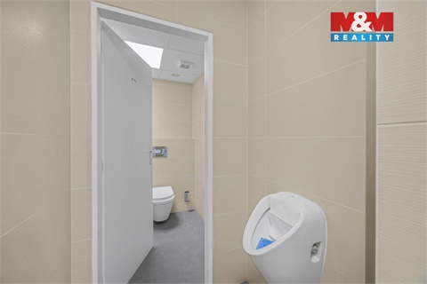 Pronájem obchodních prostor, 882 m² 20