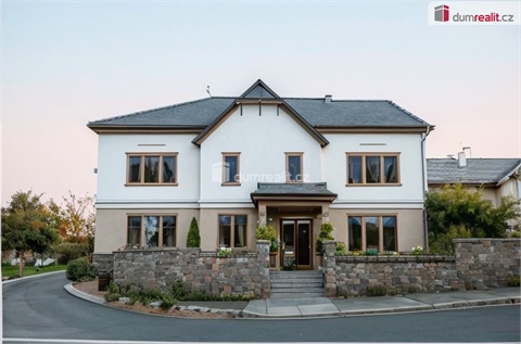 Prodej rodinného domu, 531 m² - 16