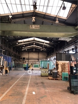 Pronájem skladu / haly, 600 m² - 0
