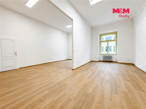 Pronájem kanceláře, 74 m² - 16
