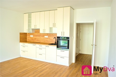 Pronájem bytu 1kk, 34 m² - 2