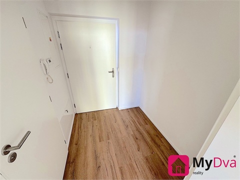 Pronájem bytu 1kk, 34 m² - 6