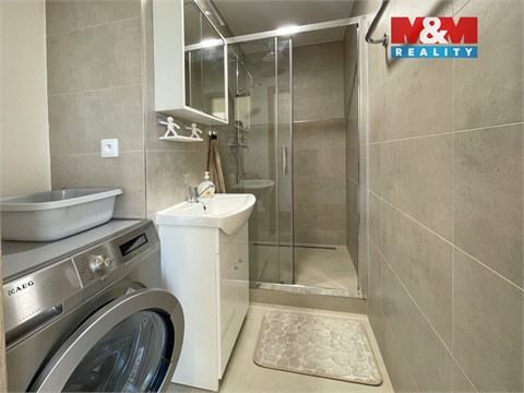 Pronájem bytu 1+1, 38 m² 6