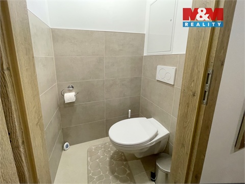 Pronájem bytu 1+1, 38 m² - 6