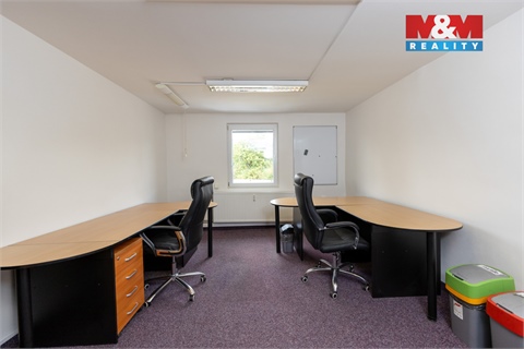 Pronájem kanceláře, 200 m² 4