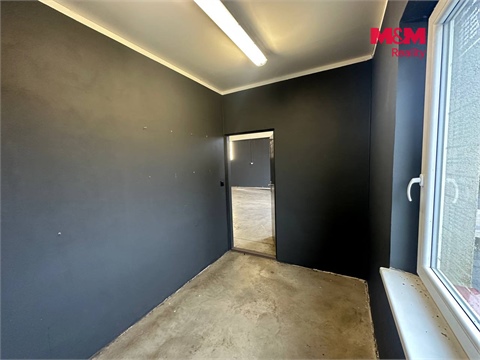 Pronájem skladu / haly, 350 m² - 12