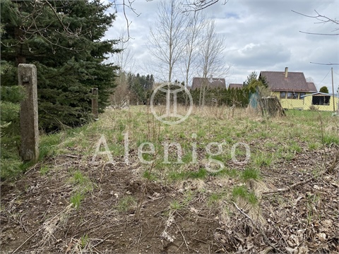 Prodej stavebního pozemku, 871 m² 0