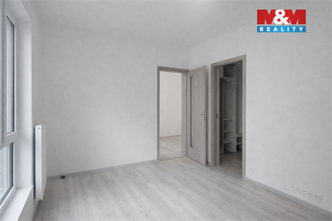 Pronájem bytu 2kk, 38 m² - 4