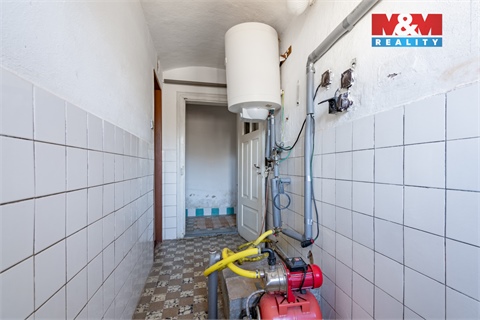 Prodej rodinného domu, 95 m² - 8