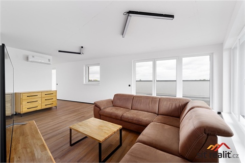 Prodej bytu 3kk, 179 m² 2