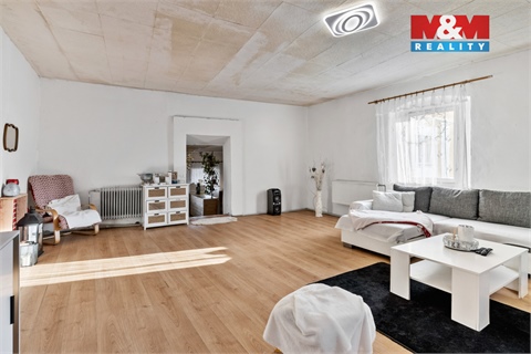 Prodej rodinného domu, 242 m² - 12