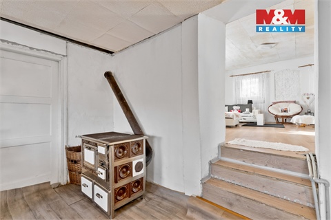 Prodej rodinného domu, 242 m² - 6