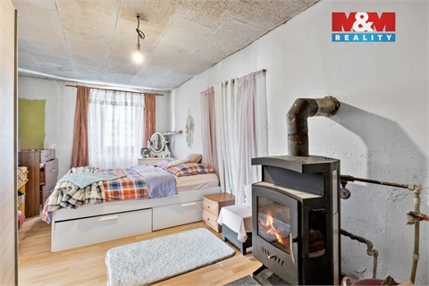 Prodej rodinného domu, 242 m² 12