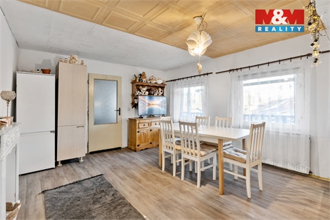 Prodej rodinného domu, 242 m² 6