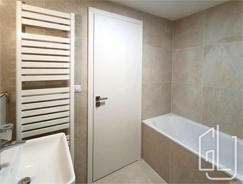 Pronájem bytu 2kk, 67 m² 8