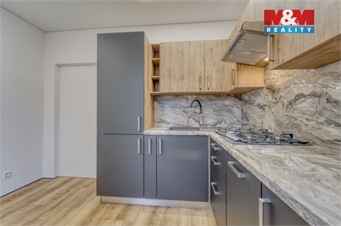 Prodej bytu 2+1, 56 m² 8