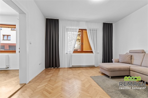 Pronájem bytu 2+1, 57 m² - 2