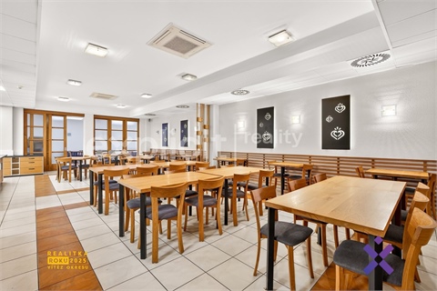 Prodej bytu 2+1, 83 m² 24