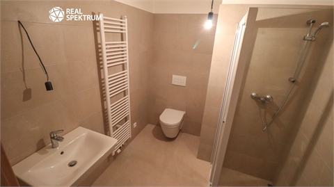 Pronájem bytu 2kk, 75 m² 4