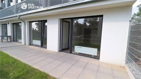 Pronájem bytu 2kk, 75 m² 2