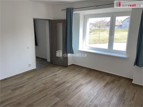 Pronájem bytu 3kk, 90 m² 8