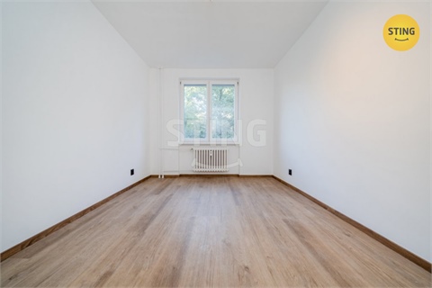 Pronájem bytu 4kk, 68 m² 14