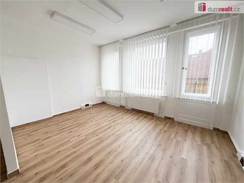 Pronájem kanceláře, 30 m² 4