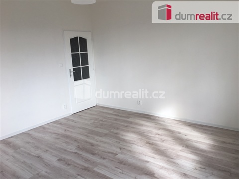 Pronájem bytu 2+1, 60 m² - 0