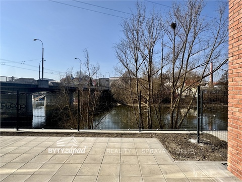 Pronájem bytu 2kk, 56 m² 6